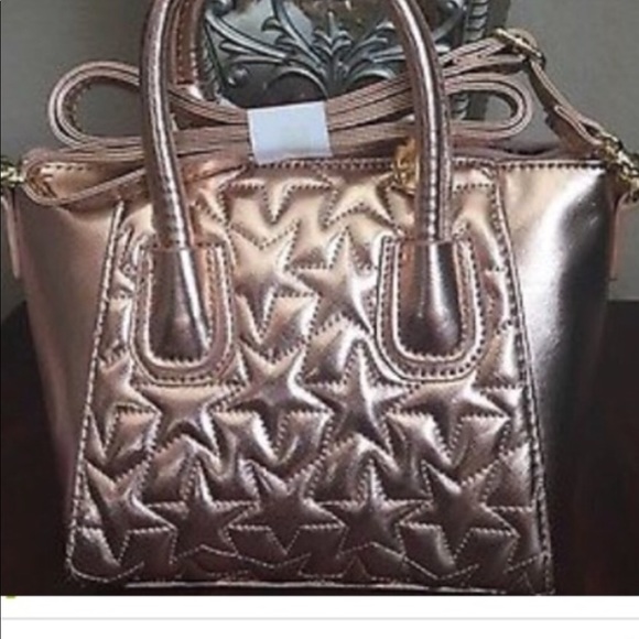Betsey Johnson Handbags - Betsy Johnson Rose Gold Quilted Stars Purse